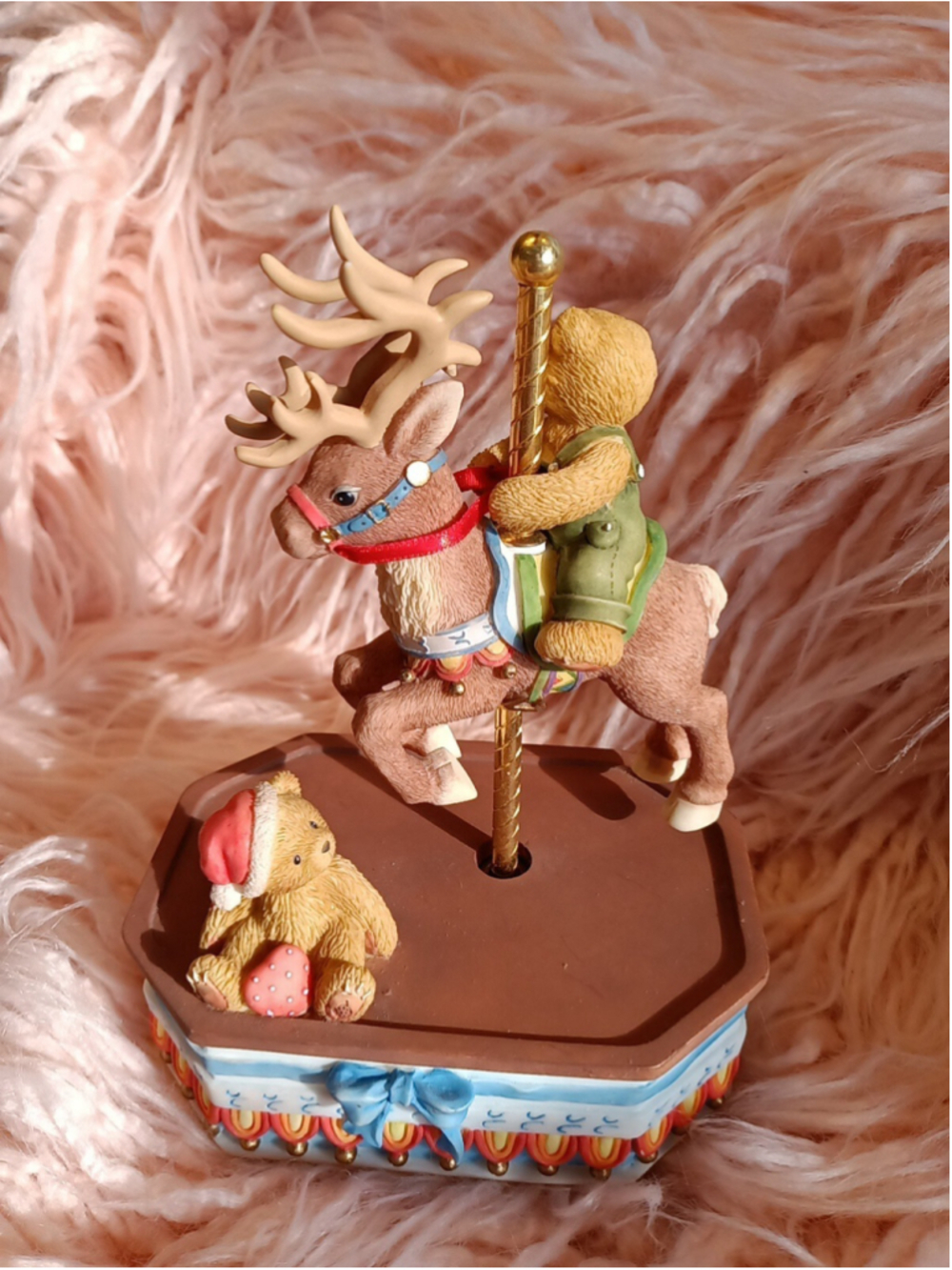 CHERISHED TEDDIE CAROUSEL BOY ON REINDEER MUSICAL Plays Jingle Bells works well